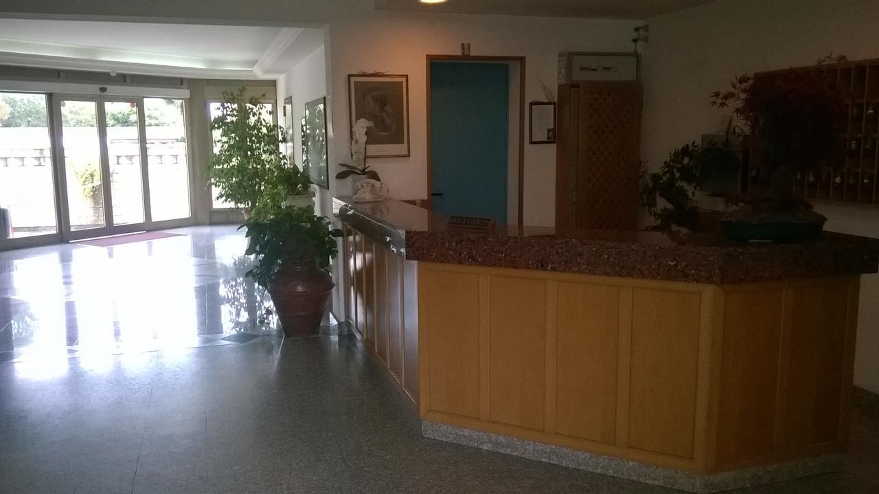 Da Beppe Hotel Chiesina Uzzanese Buitenkant foto