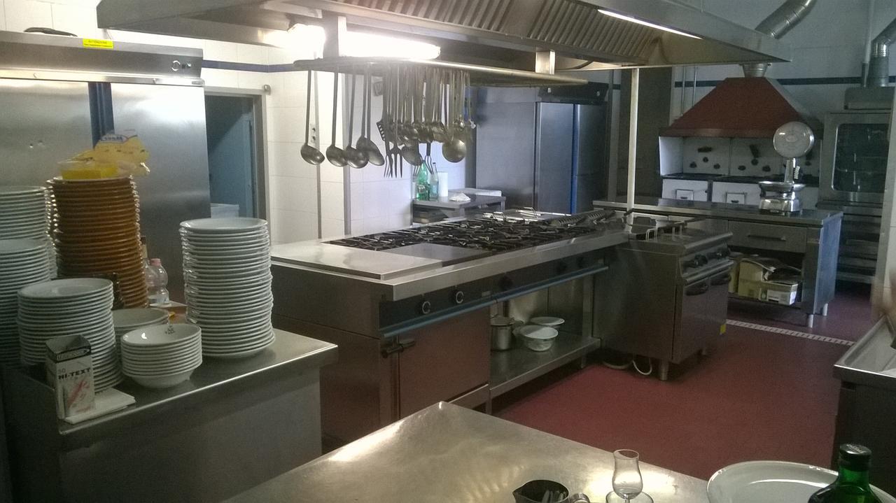Da Beppe Hotel Chiesina Uzzanese Buitenkant foto