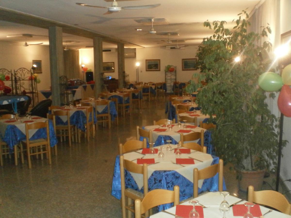 Da Beppe Hotel Chiesina Uzzanese Buitenkant foto